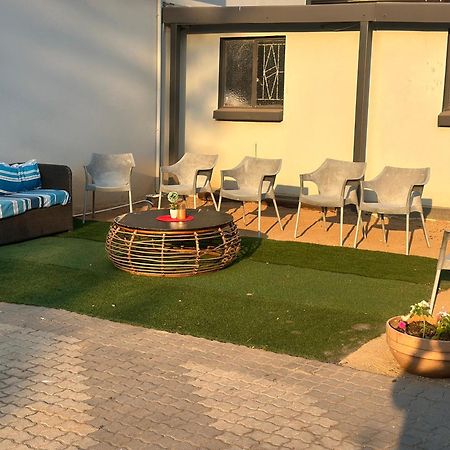 Aqua Stone Guest House Mbombela Kültér fotó