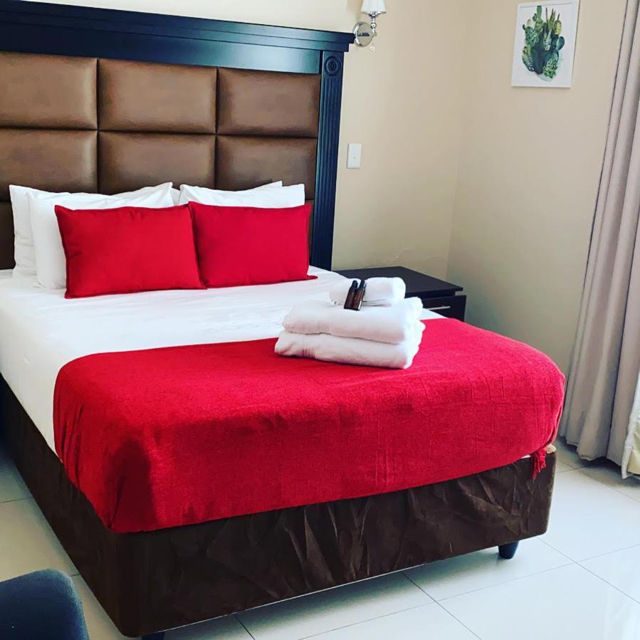 Aqua Stone Guest House Mbombela Kültér fotó