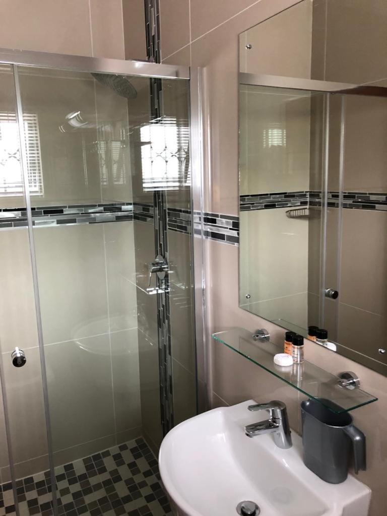 Aqua Stone Guest House Mbombela Kültér fotó